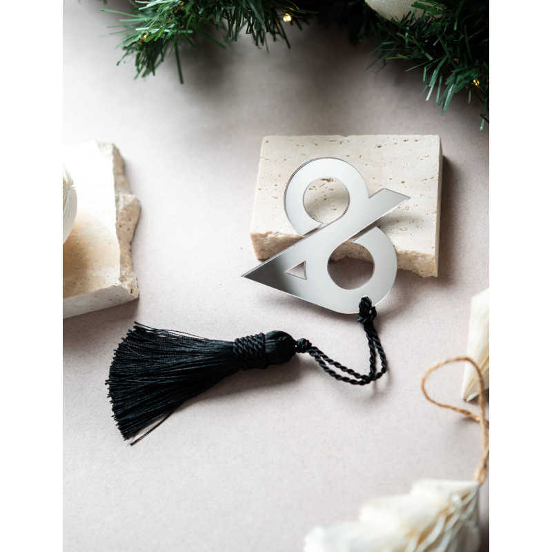 Γούρι 26  Ασημί Καθρέπτη Plexiglass